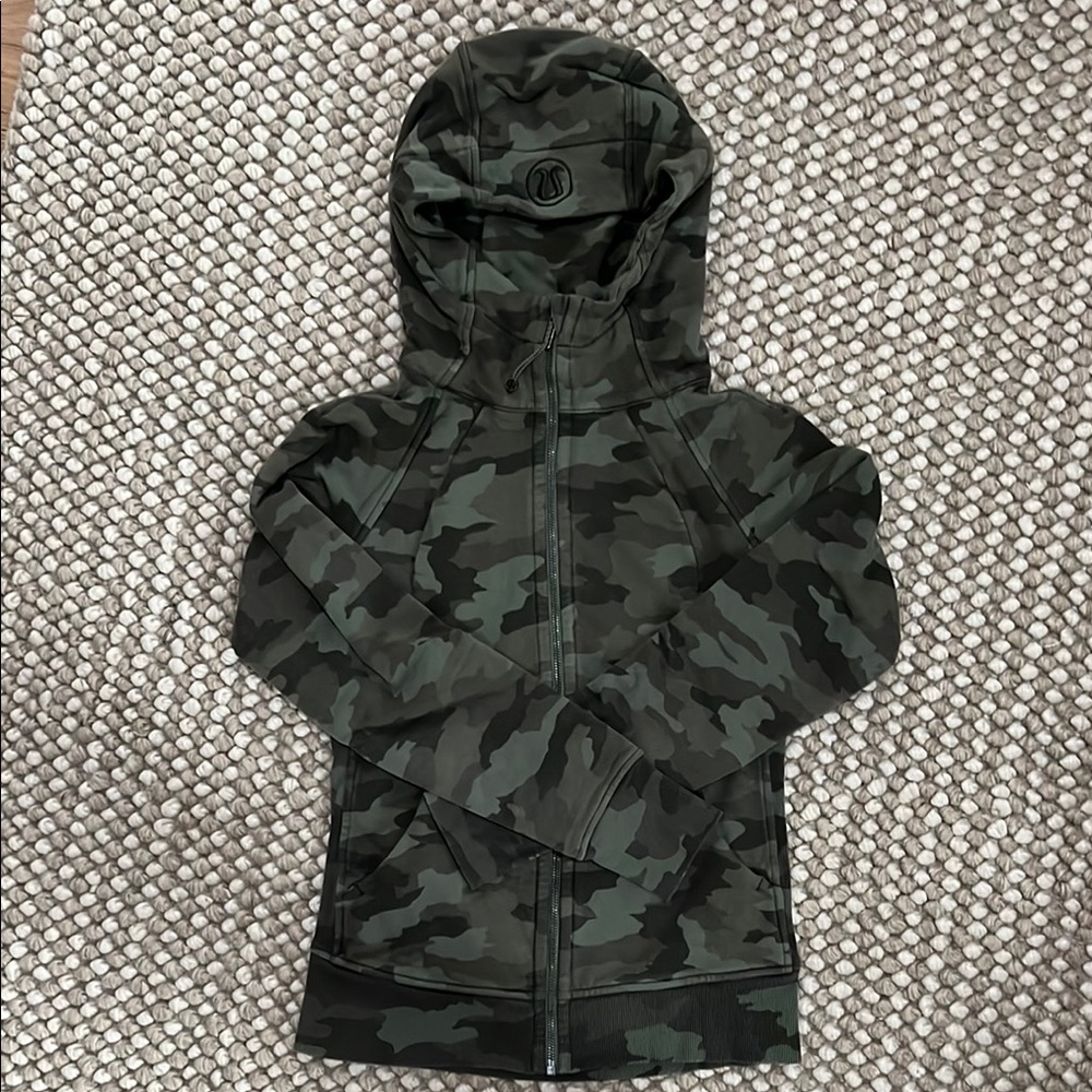 Camouflage Hooded Jacket